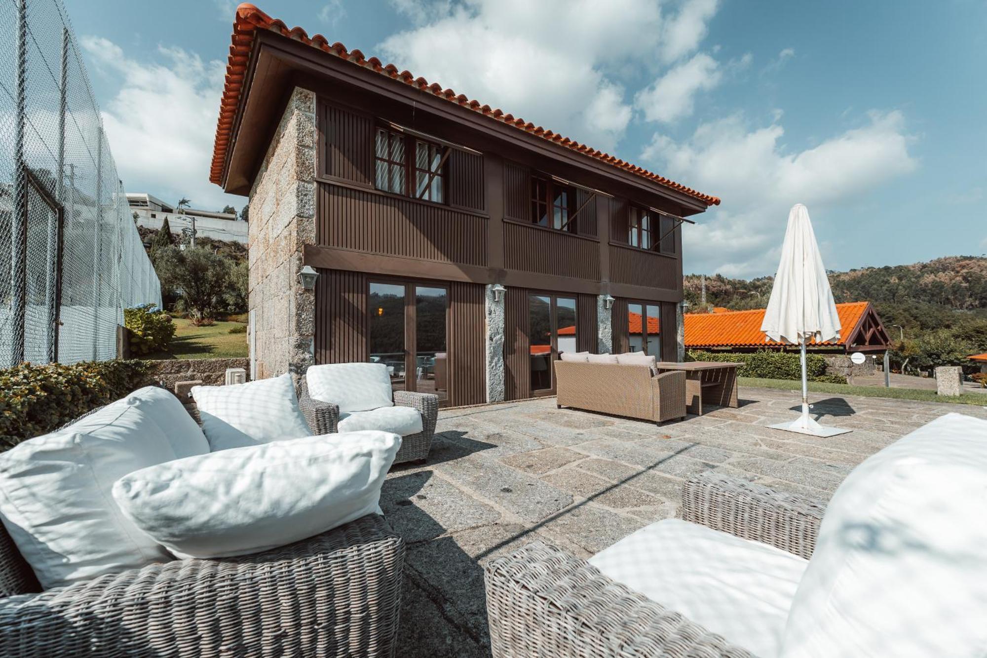 Quinta Da Eira Do Sol Villa Guimaraes Exterior photo